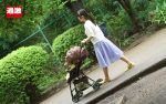 ≪アダルト動画≫これ、やっべぇー、非凡な若妻産後処女を奪われるベビーカー妻！！こりゃ、たまらんのぉ！